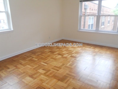 Brookline Apartment for rent 2 Bedrooms 1.5 Baths  Chestnut Hill - $3,595 No Fee