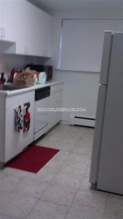 Brookline Apartment for rent 1 Bedroom 1 Bath  Coolidge Corner - $2,695 No Fee
