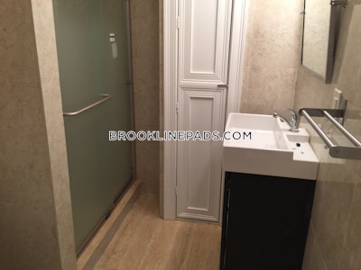 Brookline /4 Beds 2 Baths  Coolidge Corner - $6,500 No Fee