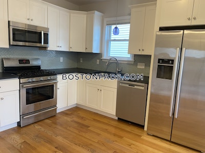 Dorchester Spacious 2 Bedroom on Dorchester Ave in Dorchester Available Sept 1st! Boston - $4,200