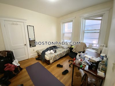 Fenway/kenmore 2 Bed 1 Bath BOSTON Boston - $3,300 50% Fee