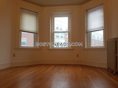 Fenway/kenmore 1.5 Bedroom in Fenway/Kenmore Boston - $3,200 50% Fee