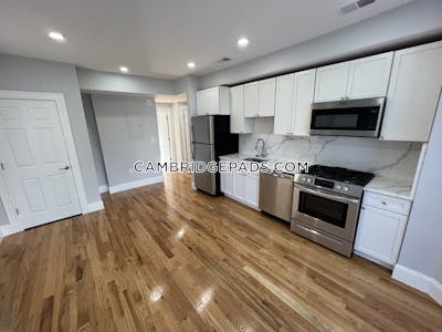 Cambridge Nice 1 Bed 1 Bath available 1/1/23 on Oxford St. in Cambridge   Porter Square - $3,400