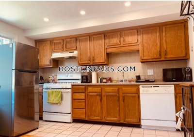 Dorchester Apartment for rent 4 Bedrooms 1.5 Baths Boston - $4,400