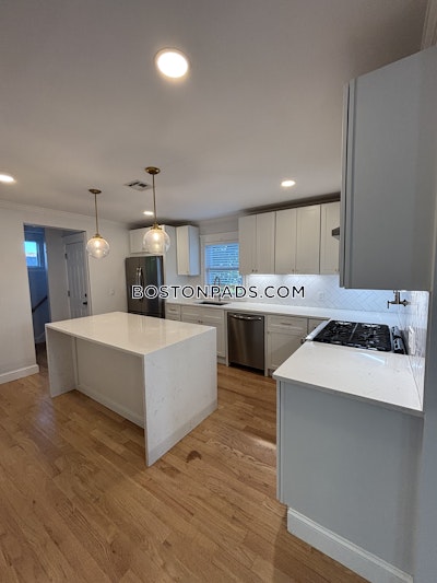 Swampscott 3 bedroom 2 baths in SWAMPSCOTT - $3,300 No Fee