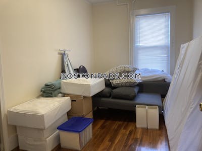 Waltham Apartment for rent 3 Bedrooms 1 Bath - $2,900